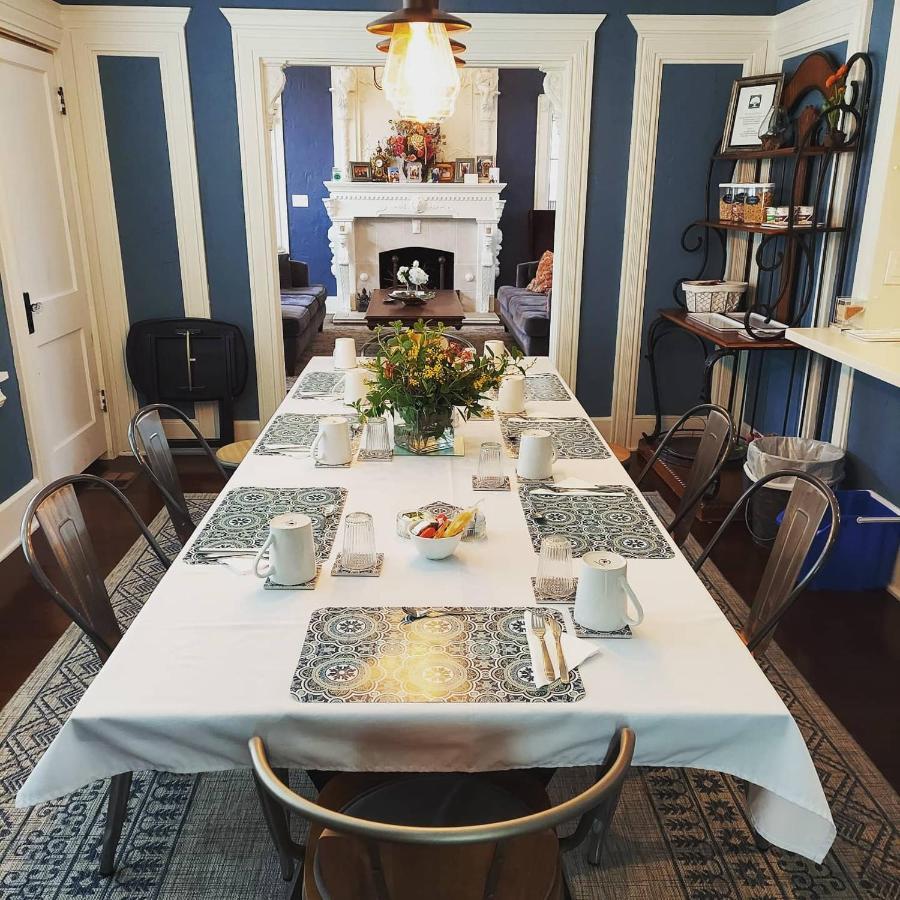 Bed and Breakfast The Kenwood Gables St. Petersburg Exteriér fotografie