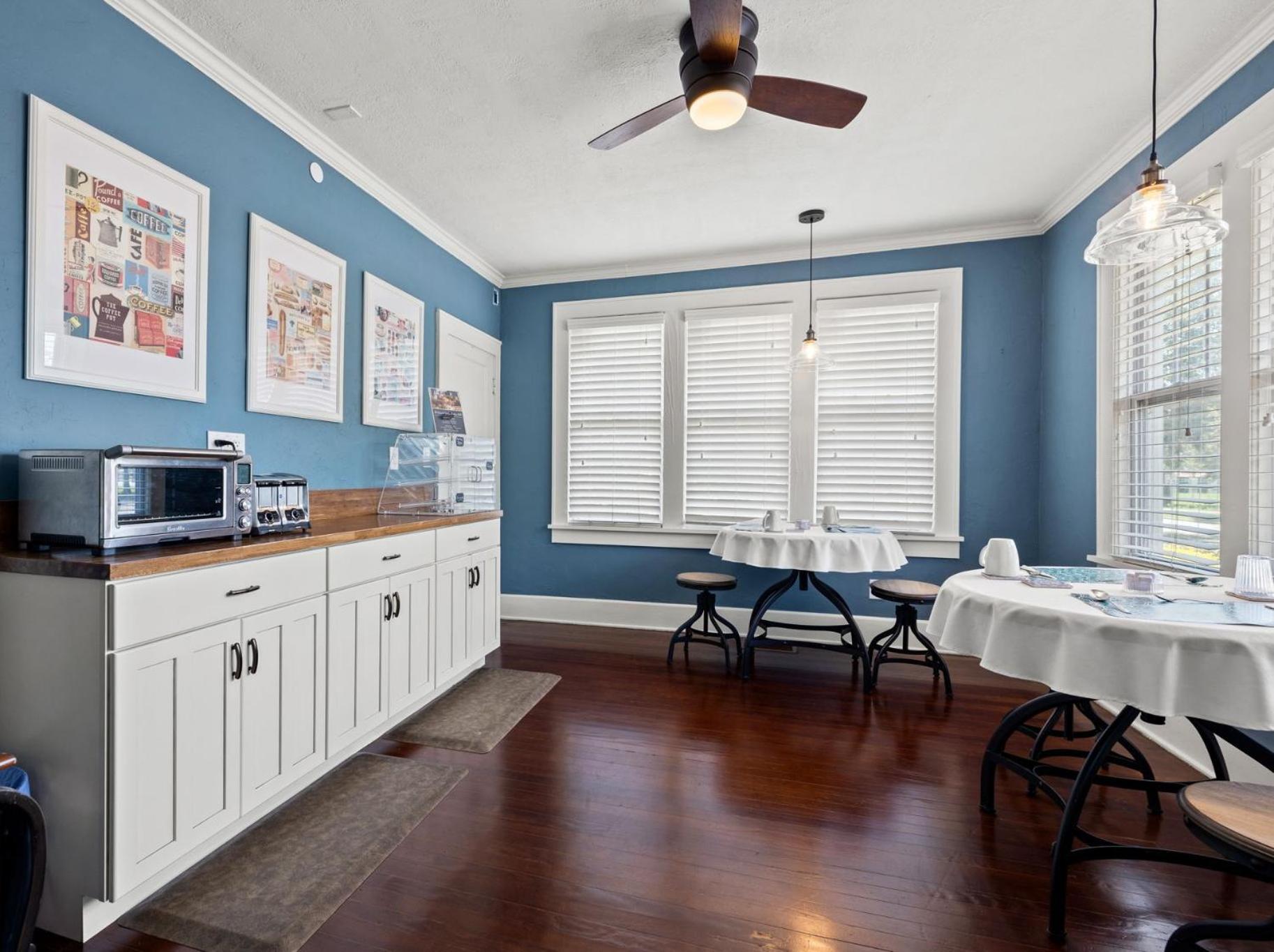 Bed and Breakfast The Kenwood Gables St. Petersburg Exteriér fotografie