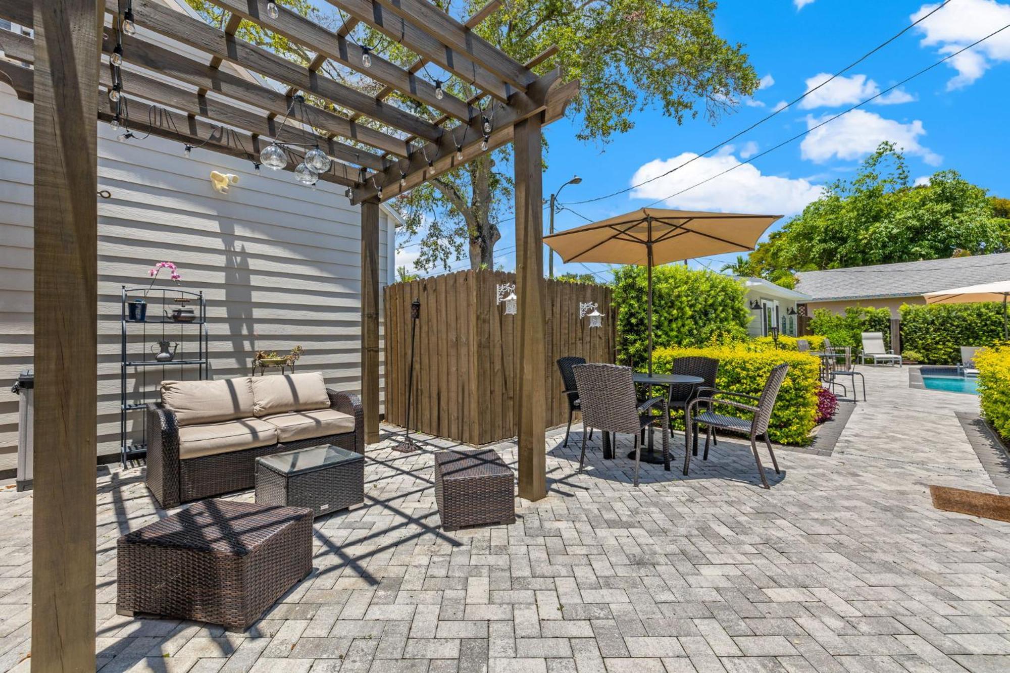 Bed and Breakfast The Kenwood Gables St. Petersburg Exteriér fotografie